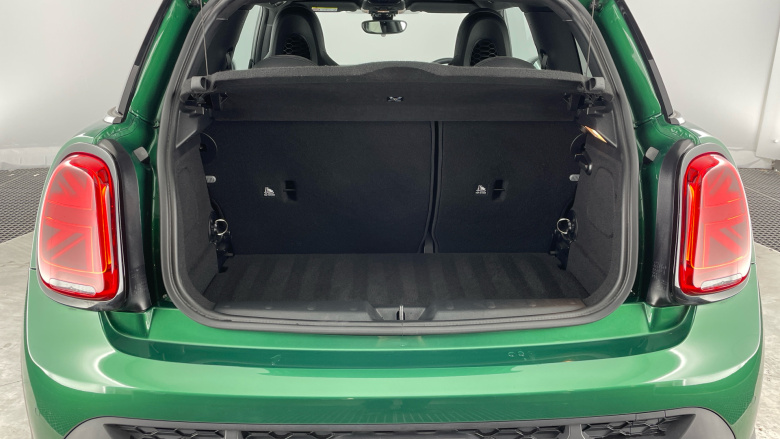 MINI Hatchback 1.5 Cooper Sport 3dr Auto Petrol Hatchback